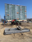 844248 Gezicht op de aanleg van een parkeerterrein voor winkelcentrum De Gaard (Troosterhof) te Utrecht, dat ...